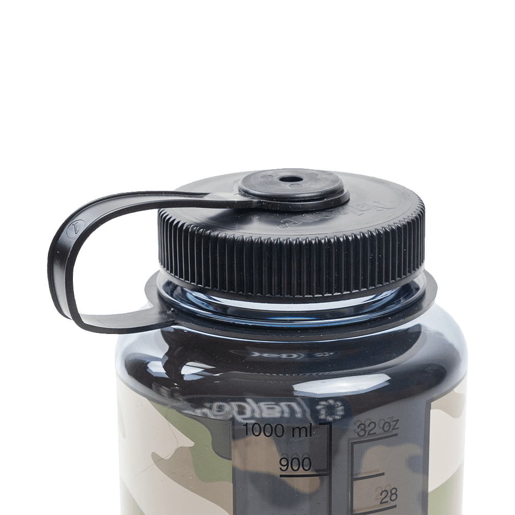 Nalgene product detail: 32oz Wide Mouth Camo Print Bottles C0 — 32oz Wide Mouth Camo Print Bottles