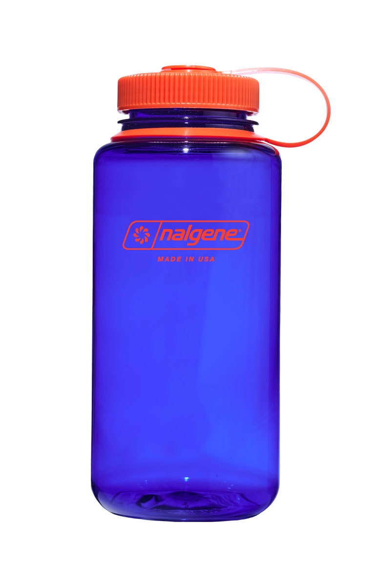 Nalgene product view: 32oz Wide Mouth Bottle Q5 — 32oz Wide Mouth Bottle